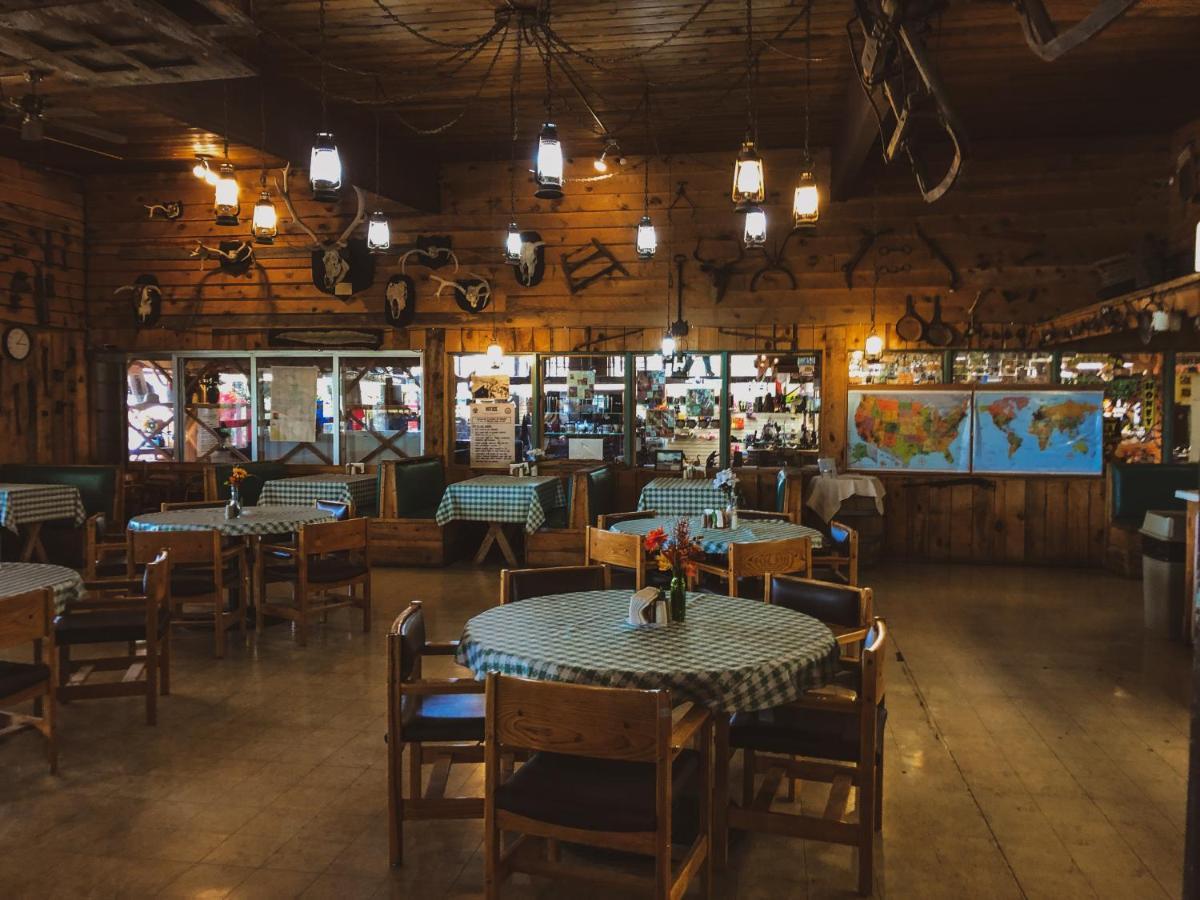 Grand Canyon Caverns Inn Peach Springs Ngoại thất bức ảnh