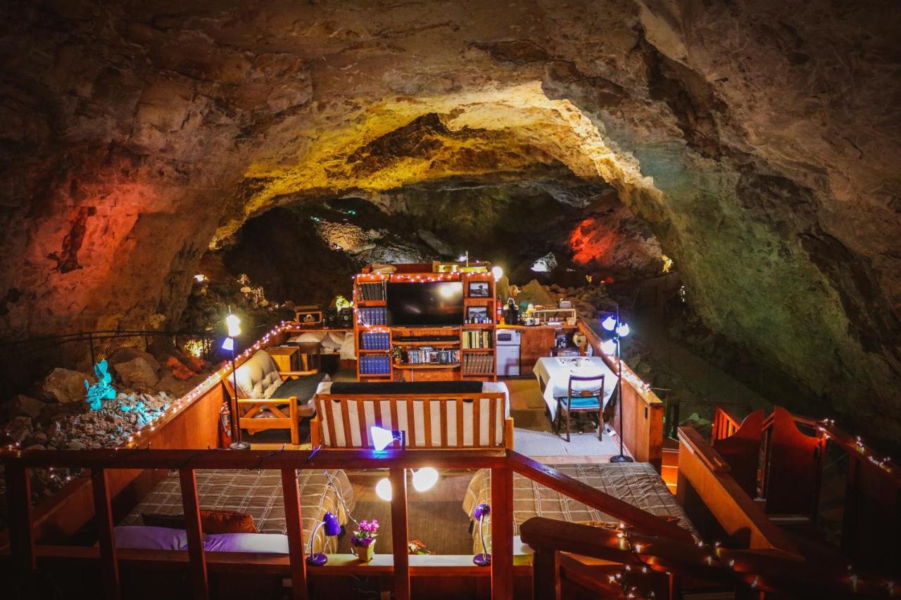 Grand Canyon Caverns Inn Peach Springs Ngoại thất bức ảnh