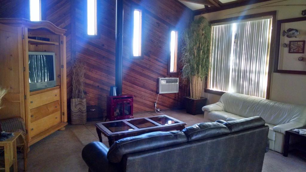 Grand Canyon Caverns Inn Peach Springs Ngoại thất bức ảnh
