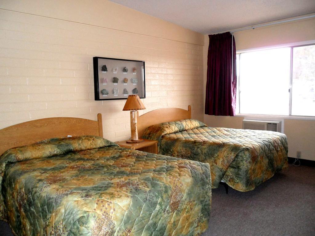 Grand Canyon Caverns Inn Peach Springs Phòng bức ảnh