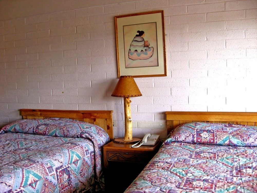 Grand Canyon Caverns Inn Peach Springs Ngoại thất bức ảnh